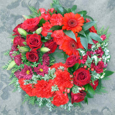 Wreath, Mixed Reds, Funeral, Radcliffe Florist, Fresh Flowers